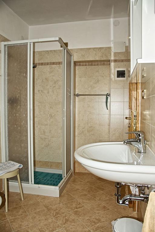 Albergo Ristorante Iris Auronzo di Cadore Bagian luar foto