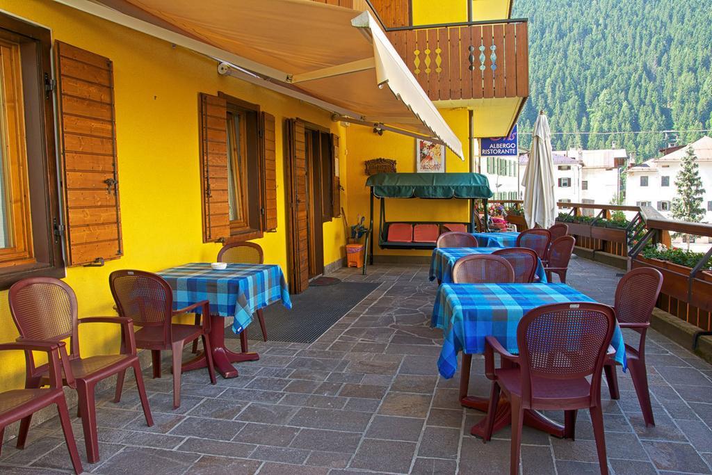 Albergo Ristorante Iris Auronzo di Cadore Bagian luar foto