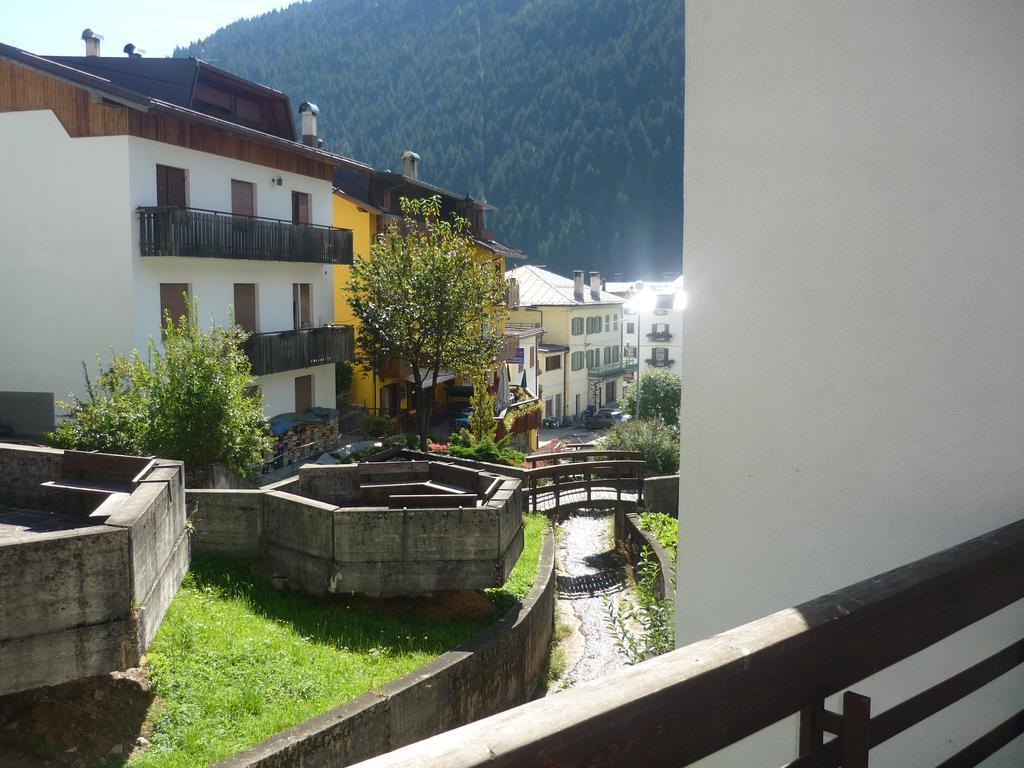 Albergo Ristorante Iris Auronzo di Cadore Bagian luar foto