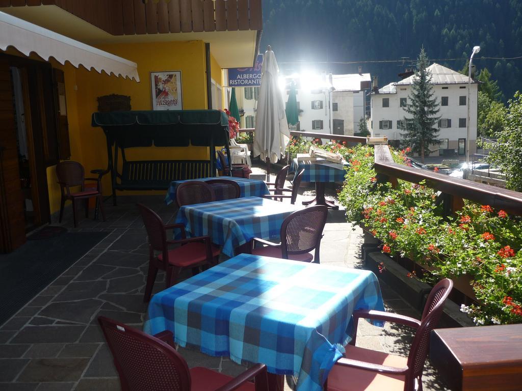 Albergo Ristorante Iris Auronzo di Cadore Bagian luar foto